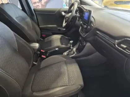 Photo 10 Ford Puma  1.0 Flexifuel 125 ch S&S mHEV Titanium