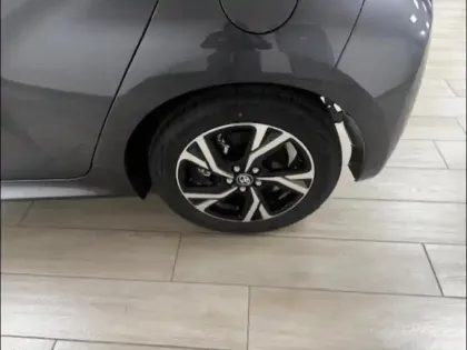 Photo 5 Toyota Yaris  116h Design 5p MY25