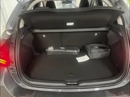 Photo 6 Toyota Yaris  116h Design 5p MY25