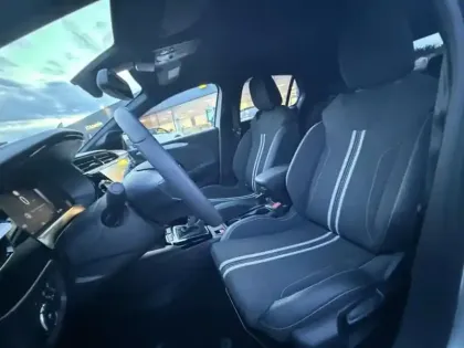 Photo 9 Opel Corsa  1.2 Turbo 100ch GS