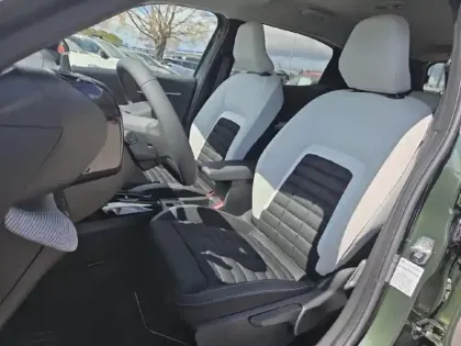 Photo 9 Citroën C3 Aircross  1.2 Hybride 145ch MAX