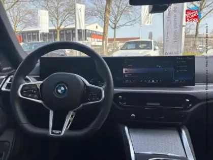 Photo 14 BMW I4  xDrive40 401ch M Sport