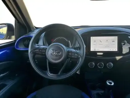 Photo 11 Toyota Aygo  X 1.0 VVT-i 72ch Design MY23