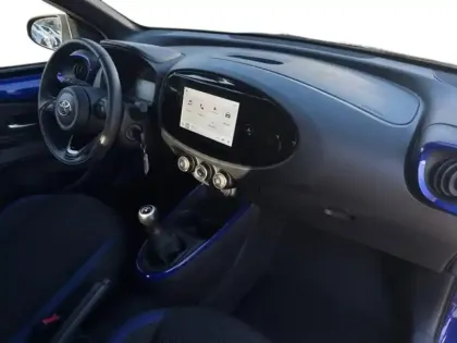 Photo 8 Toyota Aygo  X 1.0 VVT-i 72ch Design MY23