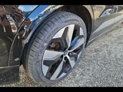 Photo 12 Renault Megane  E-Tech Electric EV60 220ch Techno optimum charge -C