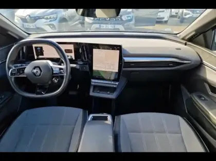 Photo 8 Renault Megane  E-Tech Electric EV60 220ch Techno optimum charge -C