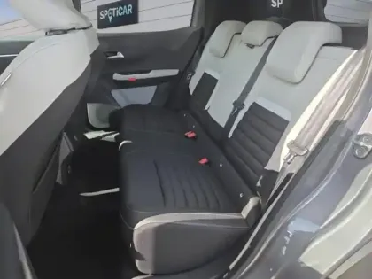 Photo 10 Citroën C3 Aircross  1.2 Hybride 145ch MAX