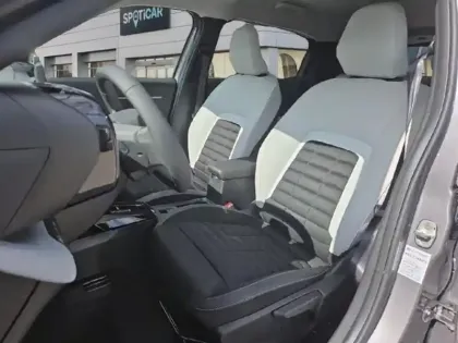 Photo 9 Citroën C3 Aircross  1.2 Hybride 145ch MAX