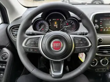 Photo 14 Fiat 500 X 1.5 FireFly Turbo 130ch S/S Hybrid (RED) DCT7