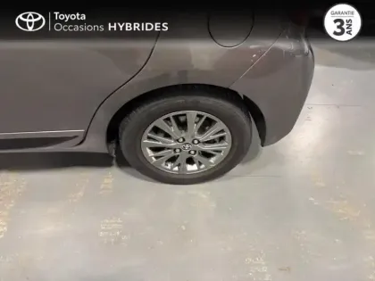 Photo 5 Toyota Yaris  100h Dynamic 5p RC19