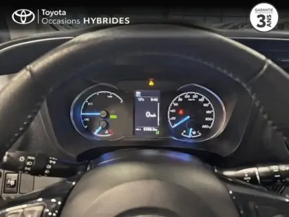 Photo 10 Toyota Yaris  100h Dynamic 5p RC19