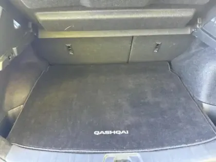 Photo 12 Nissan Qashqai  1.3 DIG-T 160ch N-Connecta DCT Euro6d-T