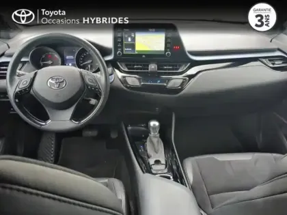 Photo 11 Toyota C-HR  184h Collection 2WD E-CVT Cuir Alcantara