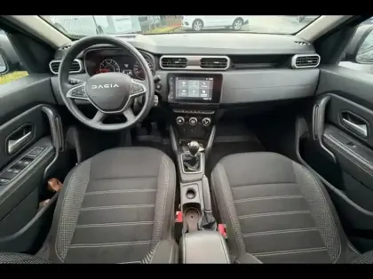 Photo 8 Dacia Duster  1.5 Blue dCi 115ch  Journey + 4x2