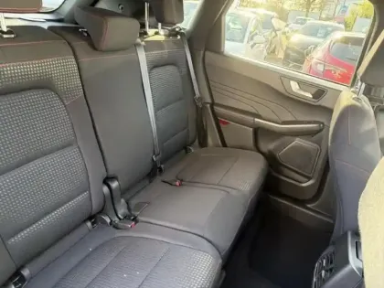 Photo 11 Ford Kuga  2.5 Duratec 190ch FHEV E85 ST-Line BVA