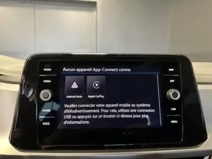 Photo 14 Volkswagen T-roc  1.5 TSI Evo2 150ch VW Edition DSG7