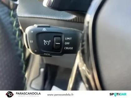 Photo 14 Peugeot 208  1.2 Hybrid 110ch GT e-DCS6