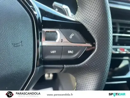 Photo 13 Peugeot 208  1.2 Hybrid 110ch GT e-DCS6