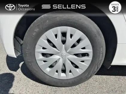 Photo 6 Toyota Yaris  120 VVT-i Dynamic 5p MY22