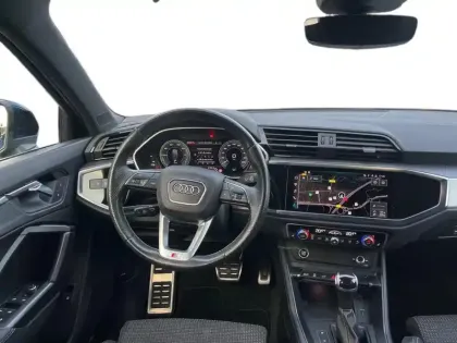 Photo 11 Audi Q3  Sportback 45 TFSIe  245 ch S tronic 6