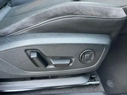 Photo 20 Audi Q3  Sportback 45 TFSIe  245 ch S tronic 6