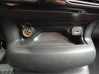 Photo 20 Citroën C4  Cactus PureTech 110 S&S BVM