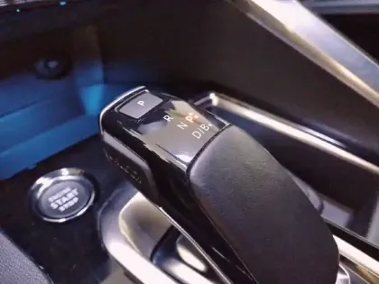 Photo 35 Peugeot 3008 Gén. II Ph2 NG Allure Pack 5