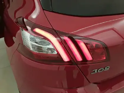 Photo 16 Peugeot 308  1.6 THP 270ch S&S BVM6