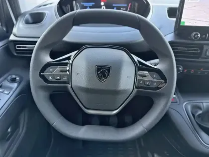 Photo 33 Peugeot Partner  CA DIESEL 100 CH XL MANUELLE