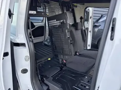 Photo 46 Peugeot Partner  CA DIESEL 100 CH XL MANUELLE