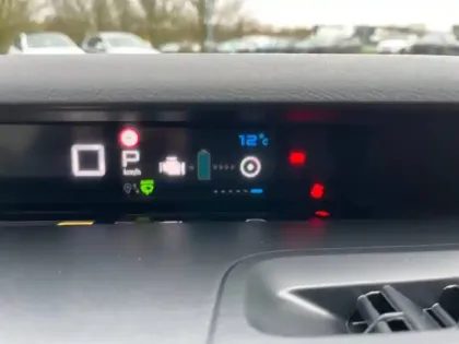 Photo 17 Citroën C3  Hybride 110 ch e-DCS6