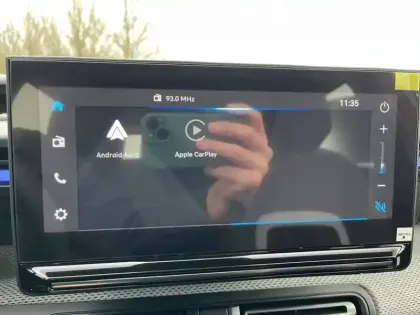 Photo 21 Citroën C3  Hybride 110 ch e-DCS6