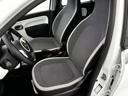 Photo 17 Renault Twingo  III 1.0 SCe 70 BC