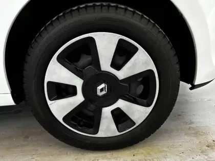 Photo 29 Renault Twingo  III 1.0 SCe 70 BC