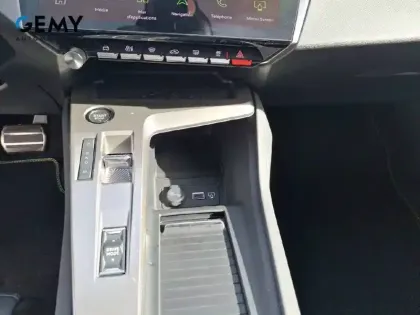 Photo 13 Peugeot 308  Hybrid 145 e-DCS6