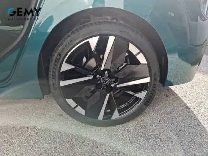 Photo 10 Peugeot 308  Hybrid 145 e-DCS6