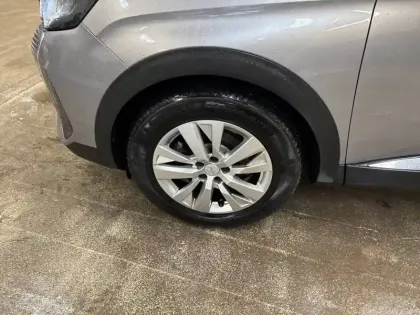 Photo 12 Peugeot 3008  BlueHDi 130ch S&S EAT8