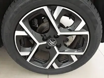 Photo 12 Citroën C3 Aircross  PureTech 130 S&S EAT6