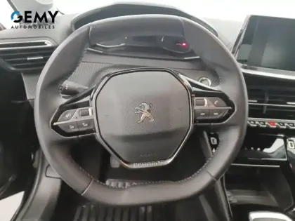 Photo 12 Peugeot 208  PureTech 100 S&S BVM6