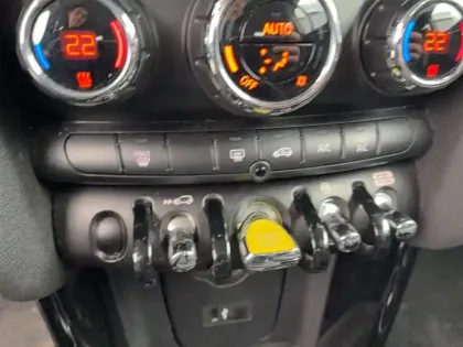 Photo 19 Mini Mini Hatch 3 Portes Cooper SE 184 ch