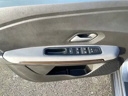 Photo 66 Dacia Sandero Gén. III (BJI) Ph2 Stepway Extreme + 5