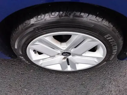 Photo 51 Renault Clio Gén. V (BJA) Ph2 Evolution 5