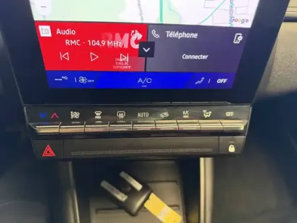 Photo 26 Renault Symbioz  E-Tech full hybrid 145