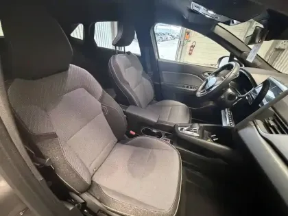 Photo 10 Renault Symbioz  E-Tech full hybrid 145