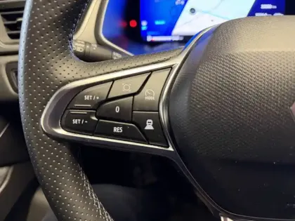 Photo 29 Renault Symbioz  E-Tech full hybrid 145