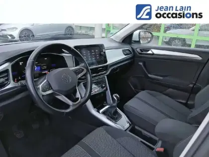 Photo 10 Volkswagen T-roc  1.0 TSI 110 Start/Stop BVM6