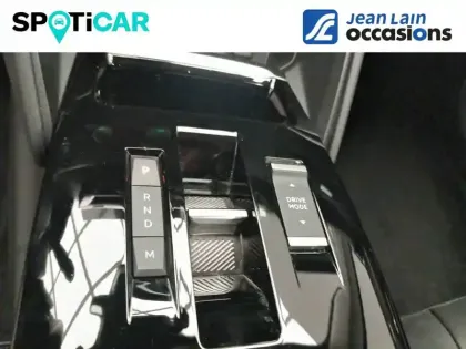 Photo 13 Citroën C4  PureTech 130 S&S EAT8