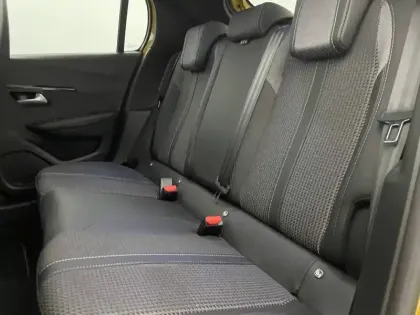 Photo 47 Peugeot 208  PureTech 130 S&S EAT8