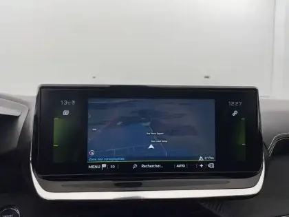 Photo 19 Peugeot 208  PureTech 130 S&S EAT8