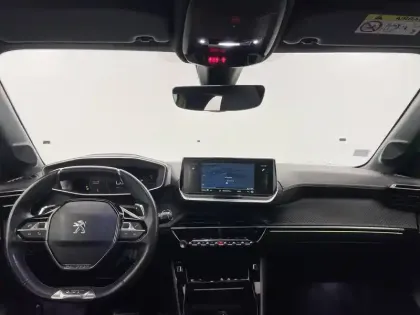 Photo 63 Peugeot 208  PureTech 130 S&S EAT8